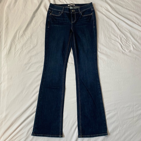 White House Black Market Denim - WHBM Women's Dark Blue Bootcut Flare Jeans with Floral Embroidery, Size 6 28"